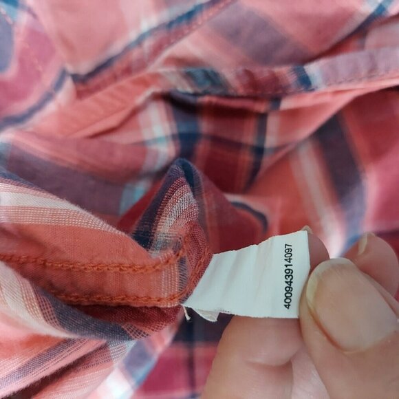 Urban Pipeline Mens Pink Plaid Long Sleeve Shirt Size Medium Surf Old School - Picture 9 of 9